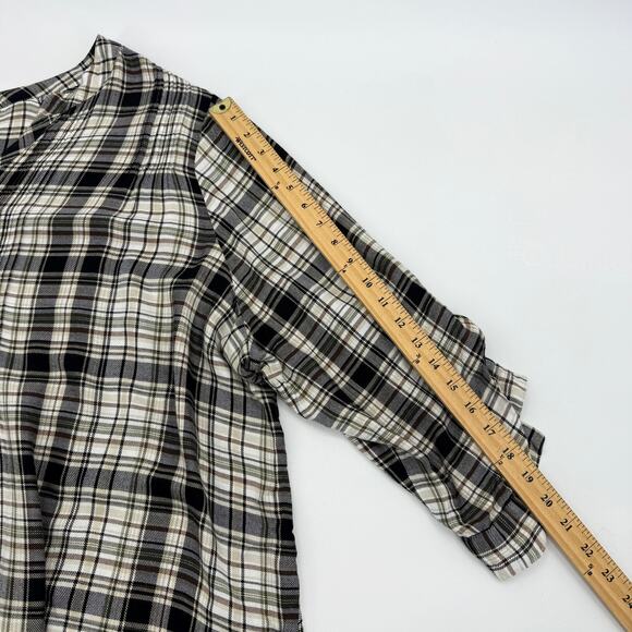 AVENUE Womens Flannel Plaid Button Up Shirt Size 30 Roll Tab Pin Tuck V-Neck - Picture 10 of 10